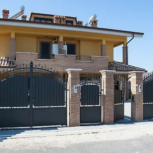 Domus Traiani Affittacamere Fiumicino